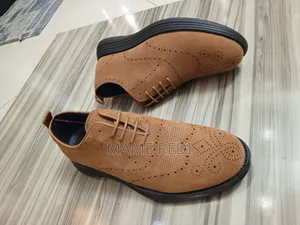 New Arrival High Quality Casual Shoes ከሁሉም ልብስ ጋር ሚለበስ