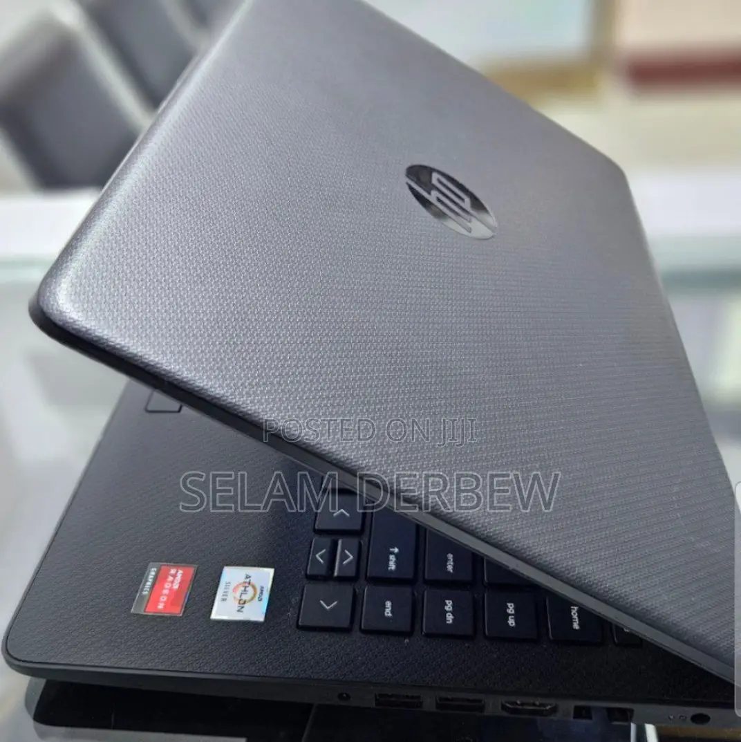 Laptop HP Stream Notebook 4GB Intel Atom SSD 128GB