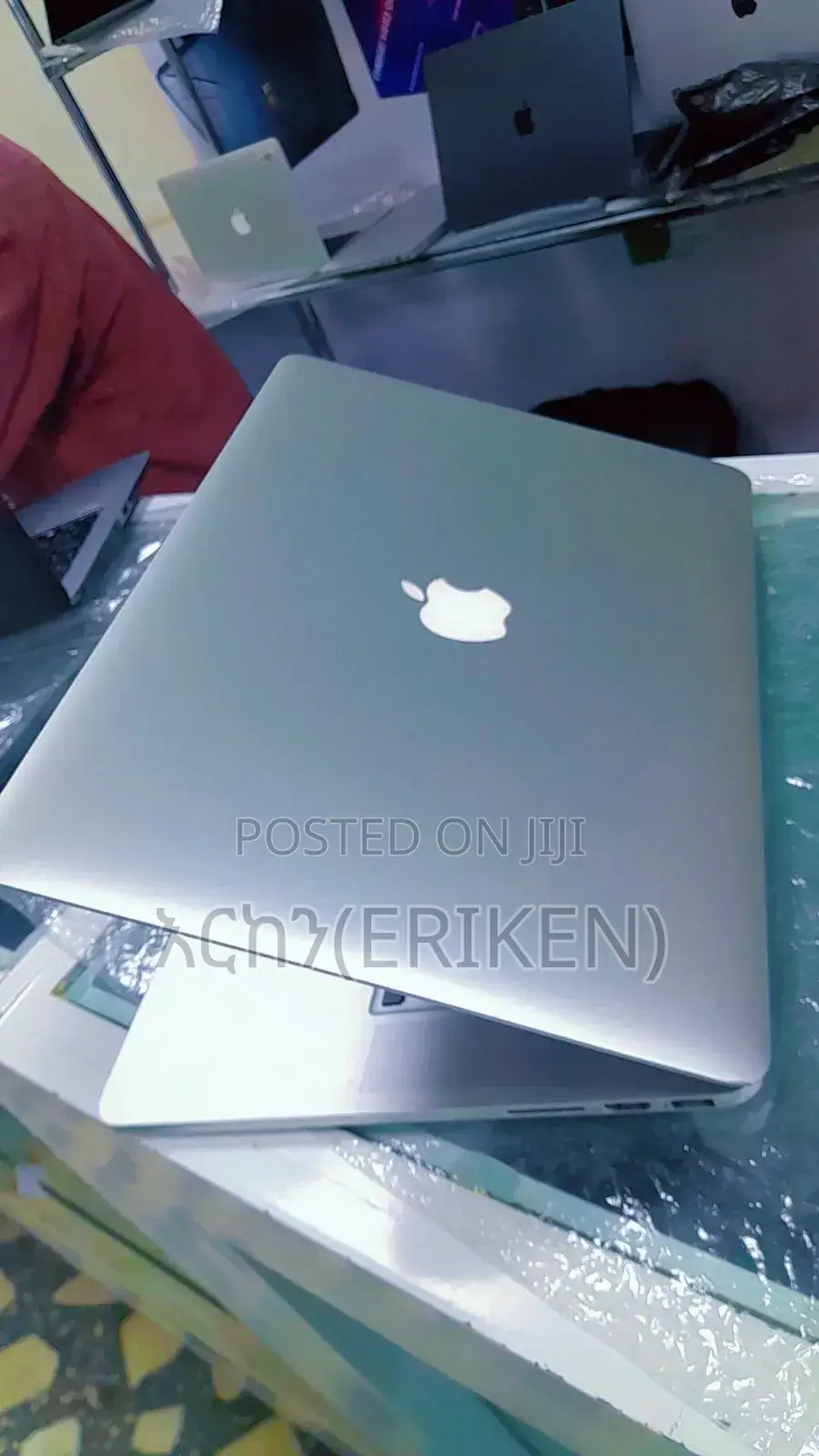 New Laptop Apple MacBook Pro 2015 16GB Intel Core I7 SSD 512GB