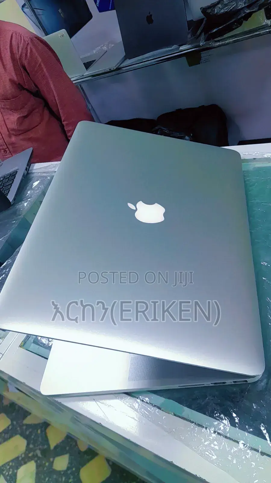 New Laptop Apple MacBook Pro 2015 16GB Intel Core I7 SSD 512GB