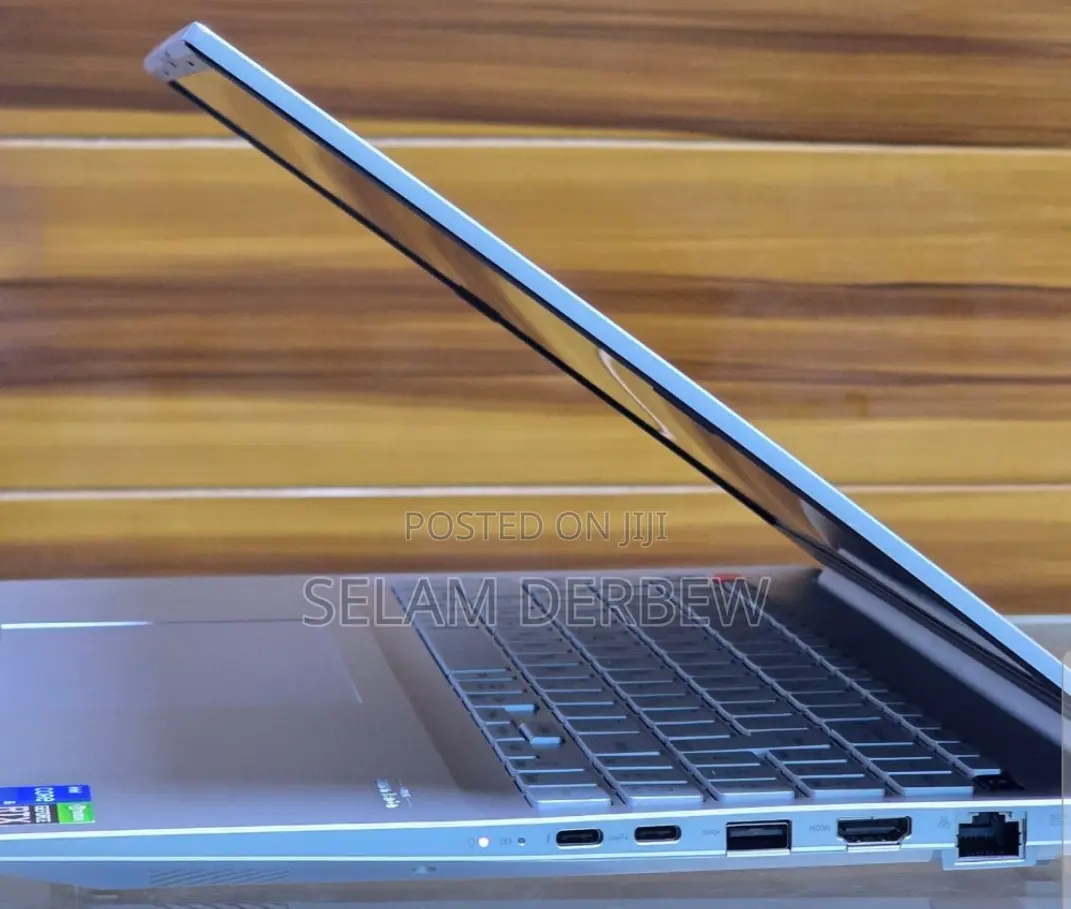 New Laptop Asus VivoBook 15 X505BA 16GB Intel Core I5 SSD 512GB