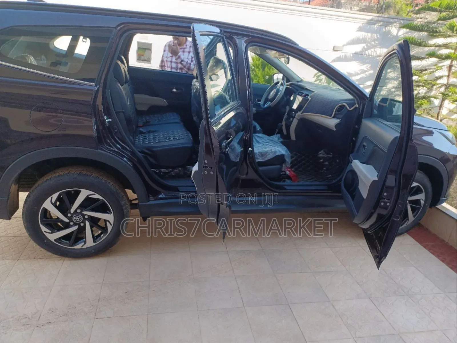 Toyota Rush 2023 Brown