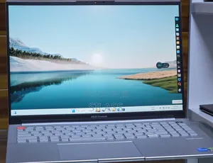 New Laptop Asus VivoBook 15 X505BA 16GB Intel Core I5 SSD 512GB