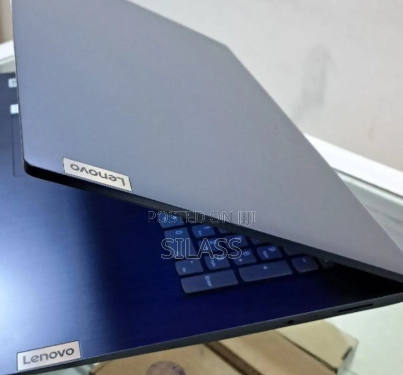 New Laptop Lenovo Ideapad 3 8GB Intel Core I3 SSD 256GB