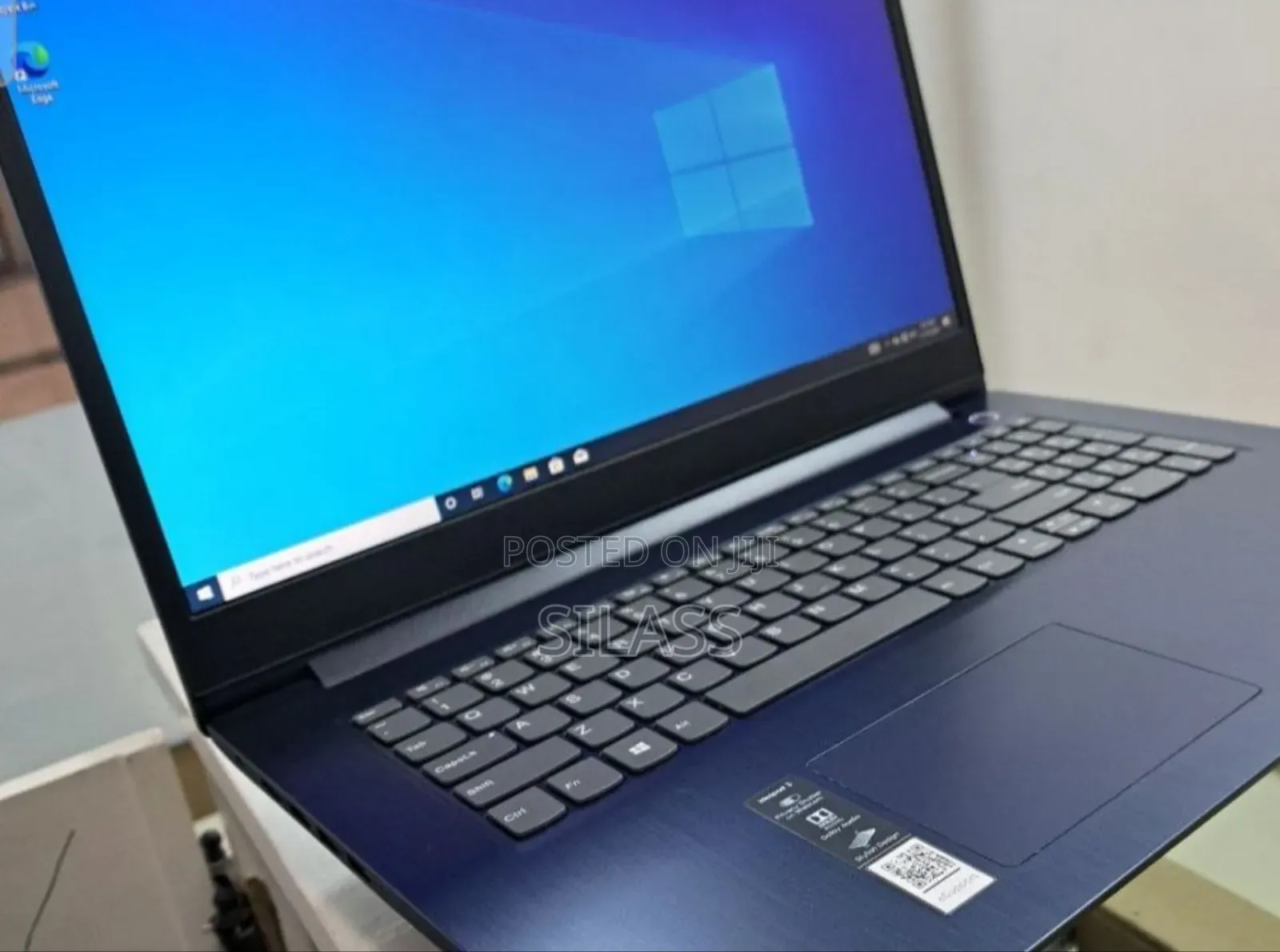 New Laptop Lenovo Ideapad 3 8GB Intel Core I3 SSD 256GB