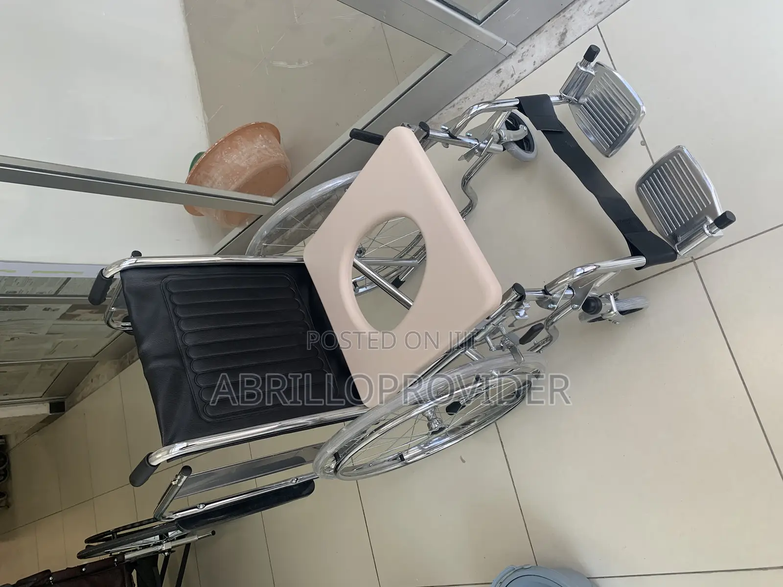 Toilet Wheelchair7wheelchair3wheelchair7wheelchair8wheel Pot