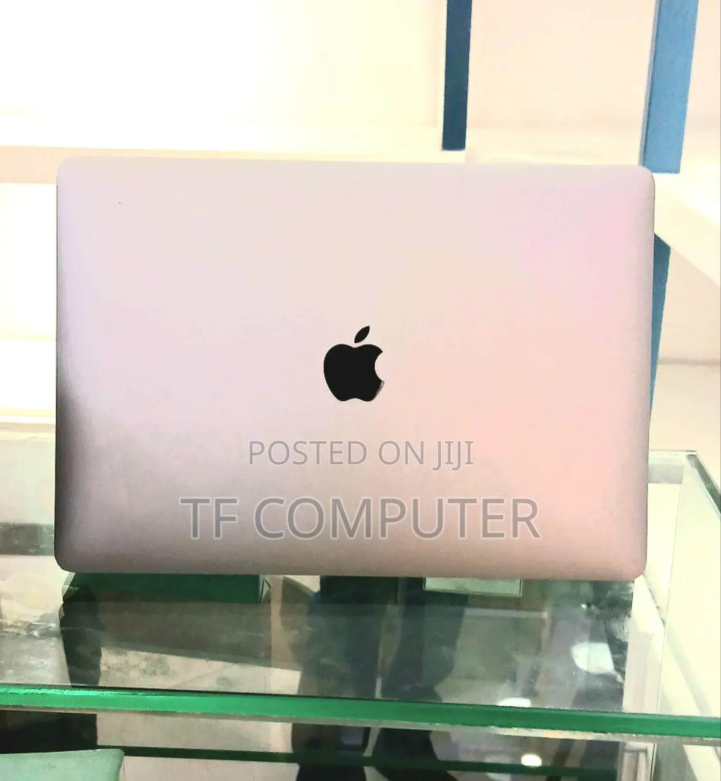 New Laptop Apple MacBook Air 2020 M1 8GB Apple M1 SSD 256GB