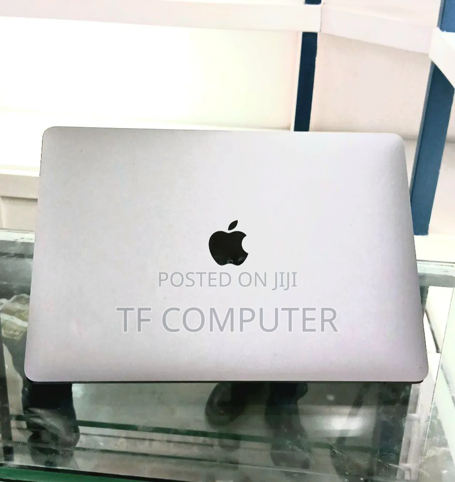 New Laptop Apple MacBook Air 2020 M1 8GB Apple M1 SSD 256GB