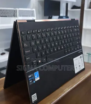 New Laptop Asus ZenBook 13 UX331UN 16GB Intel Core I7 SSD 1T