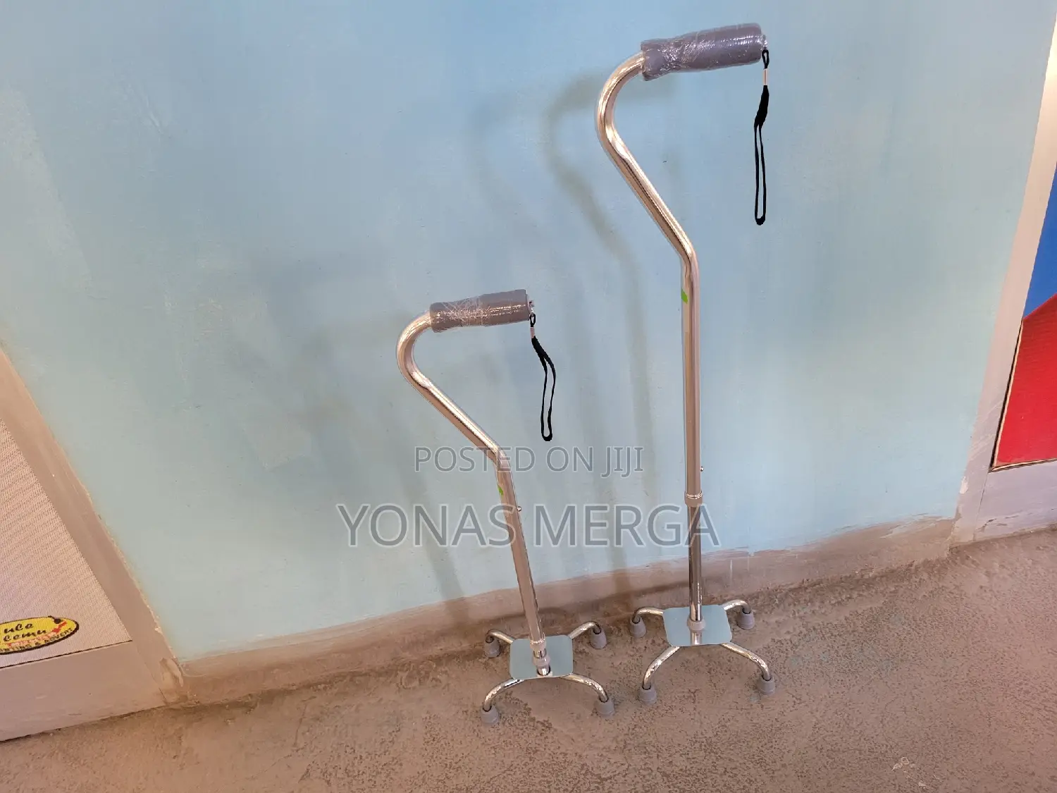 Walking Stick承quad Cane Large Steel Base 7"X11"憾foam Grip