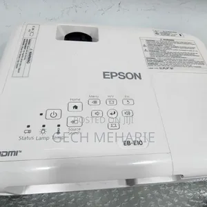 Brand New EPSON Projector With Bag , Remote 08