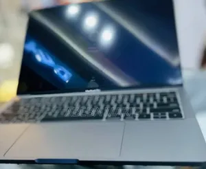 New Laptop Apple MacBook Pro 2023 M2 8GB Apple M2 SSD 256GB