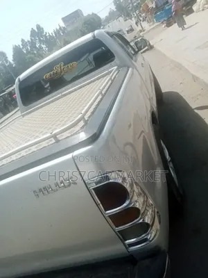 Toyota Hilux 2.5 D-4D 2007 Silver