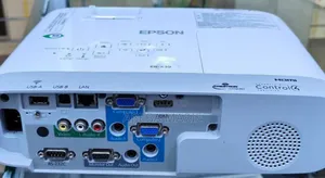 BRAND NEW EPSON Projector Has Remote Model Name: Eb-X3