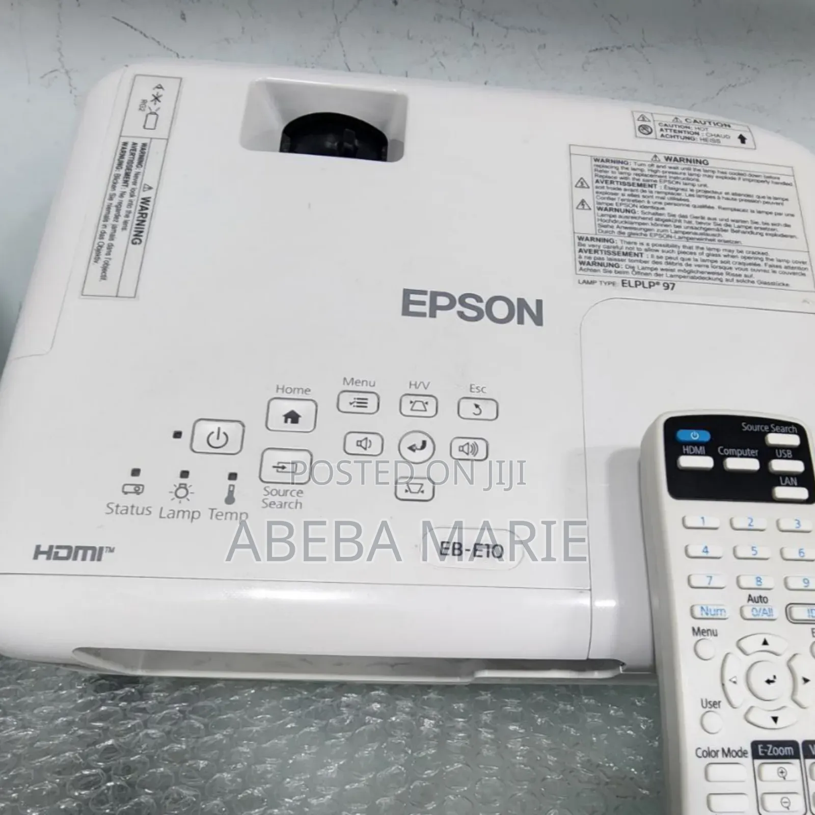 Brand New EPSON Projector With Bag , Remote 2 Pieces