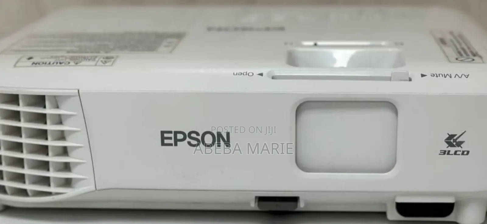 Epson EB- S05 Projector
Display Type :3LCD
Colour Light