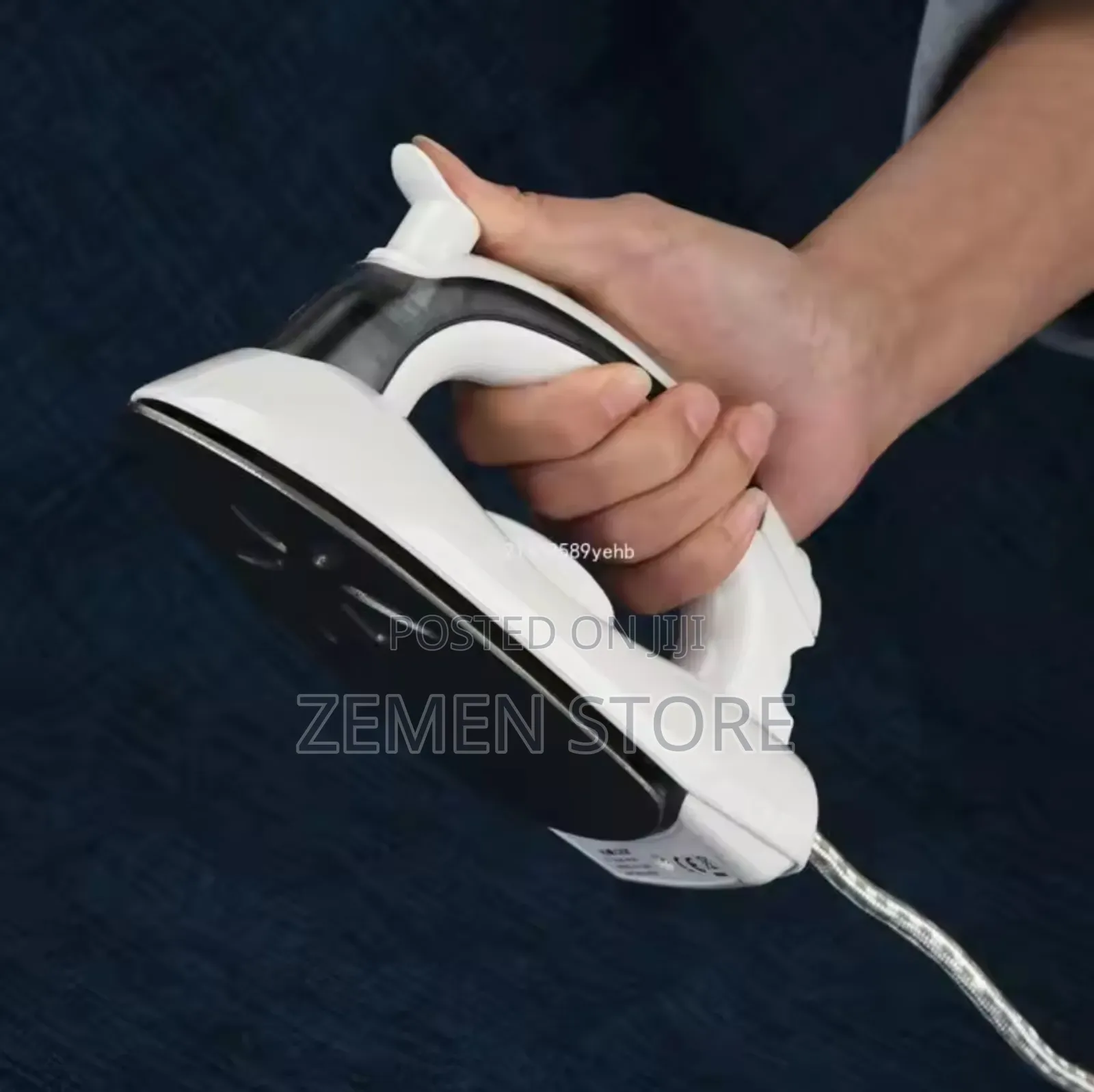 Compact Handheld Steam Iron