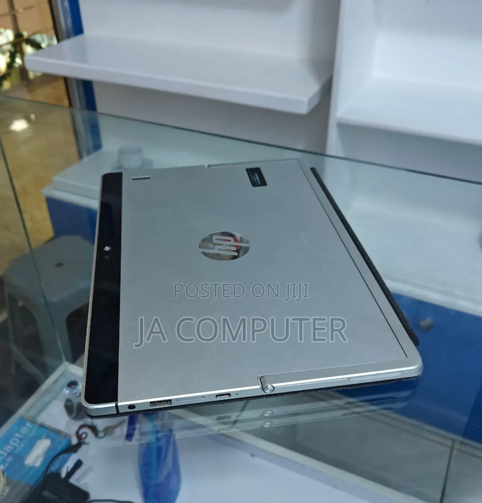 New Laptop HP Elite X2 G8 8GB Intel Core M SSD 256GB