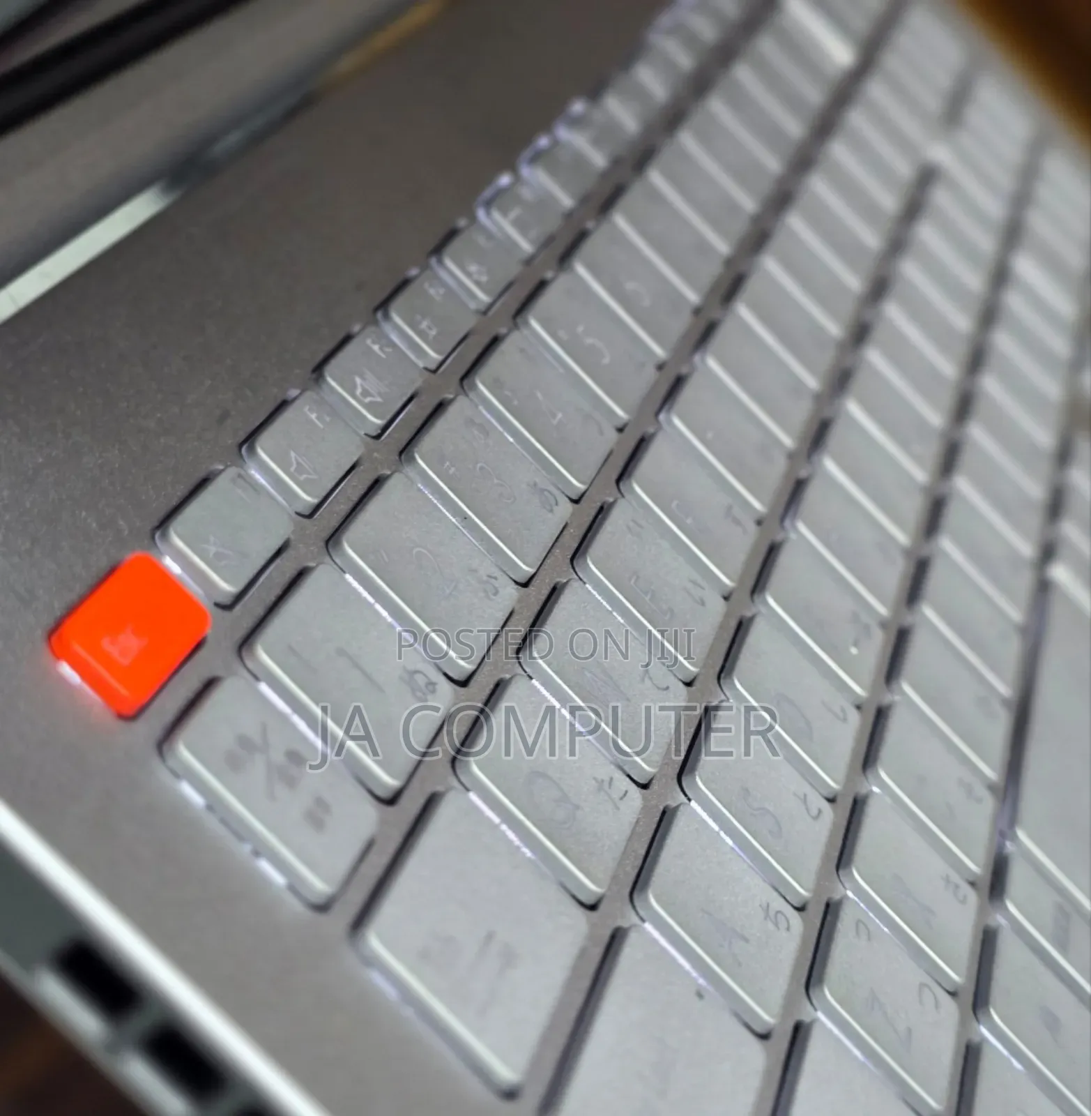 New Laptop Asus VivoBook 15 X510UQ 16GB Intel Core I5 SSD 512GB