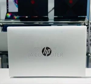 New Laptop HP ProBook 450 G8 8GB Intel Core I5 SSD 512GB