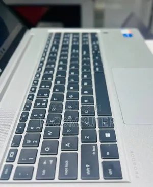 New Laptop HP ProBook 450 G8 8GB Intel Core I5 SSD 512GB