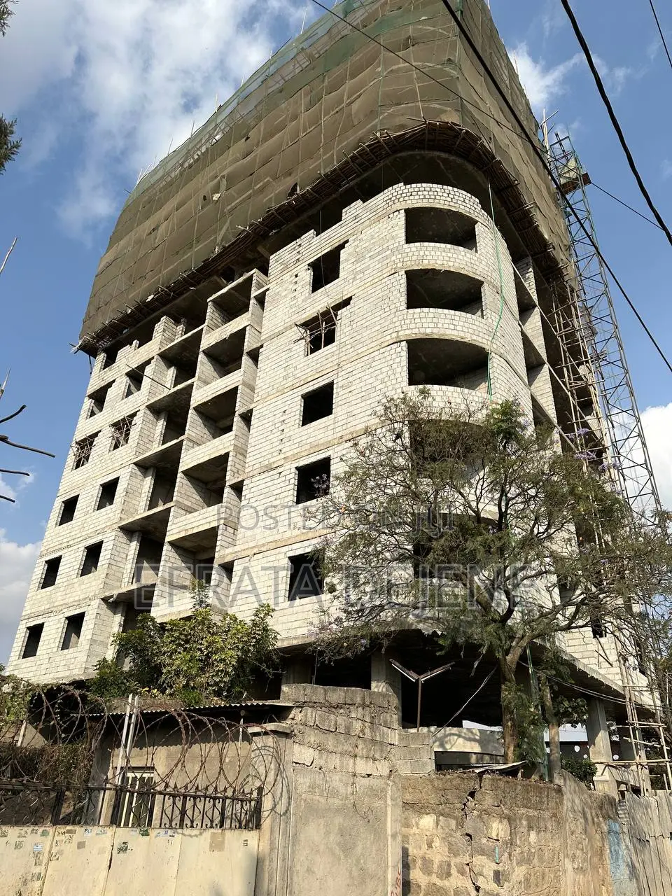 2bdrm Apartment in መካኒሳ አቦ አደባባይ, Bole for sale