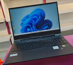 New Laptop HP Victus 15 16GB Intel Core I7 SSD 512GB