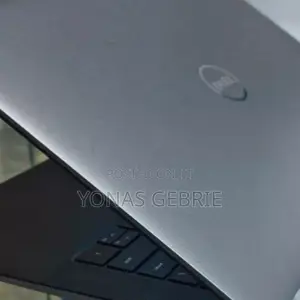 Photo - New Laptop Dell Precision 5570 20GB Intel Core I7 SSD 1T