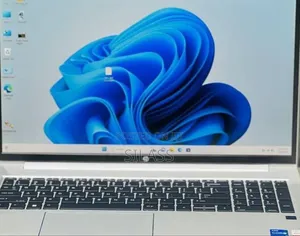 New Laptop HP ProBook 450 G8 8GB Intel Core I5 SSD 512GB