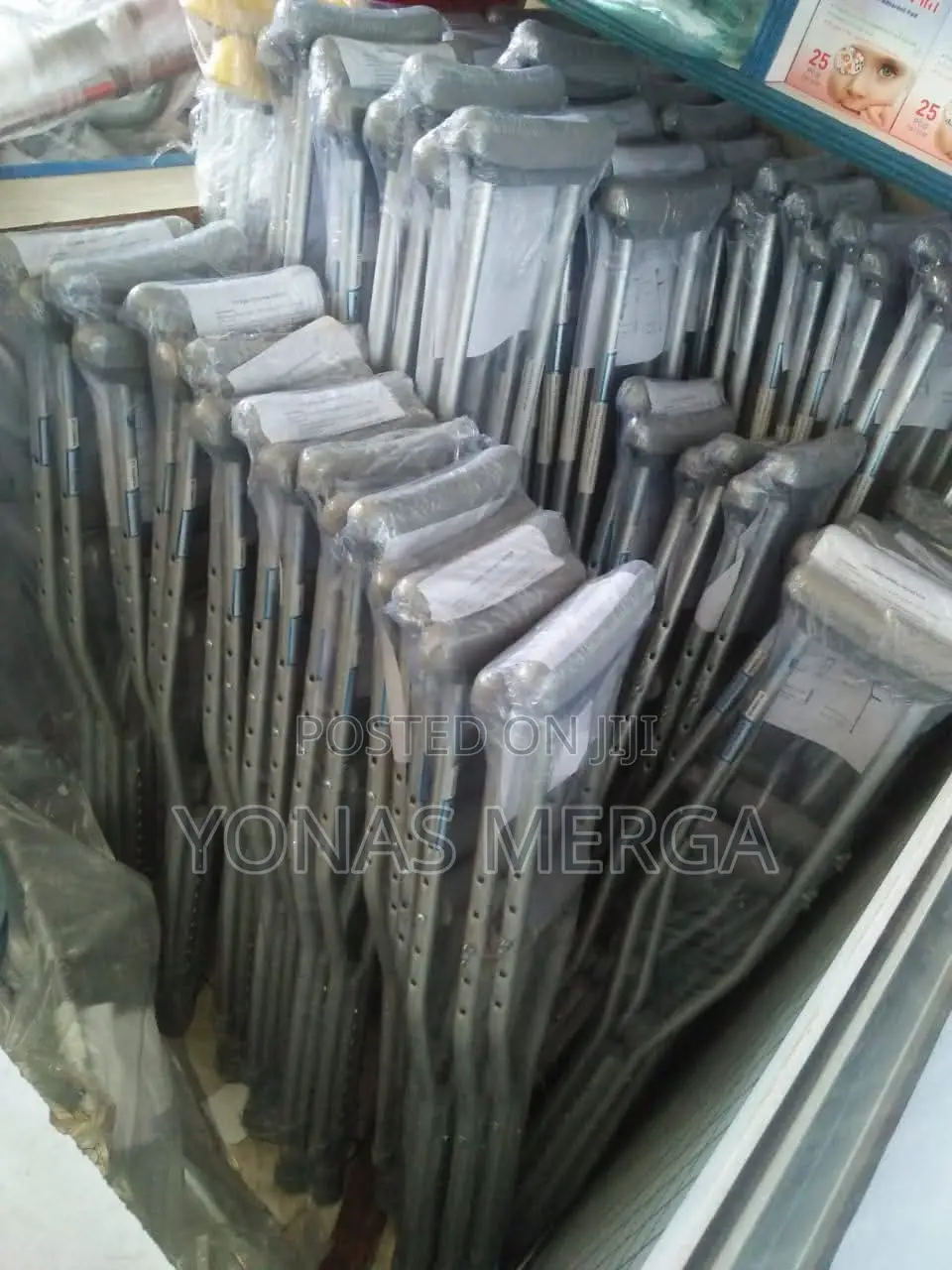 CRUTCHES Corrosionresistant(ALUMINUM)頑kranch史crutches - Tall