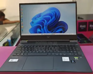 New Laptop HP Victus 16 16GB Intel Core I7 SSD 512GB