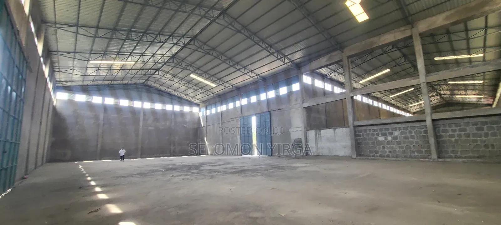 ለክራይ የቀረበ መጋዘን