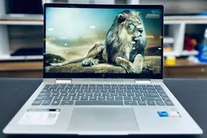 New Laptop HP Envy X360 16GB Intel Core I5 SSD 512GB