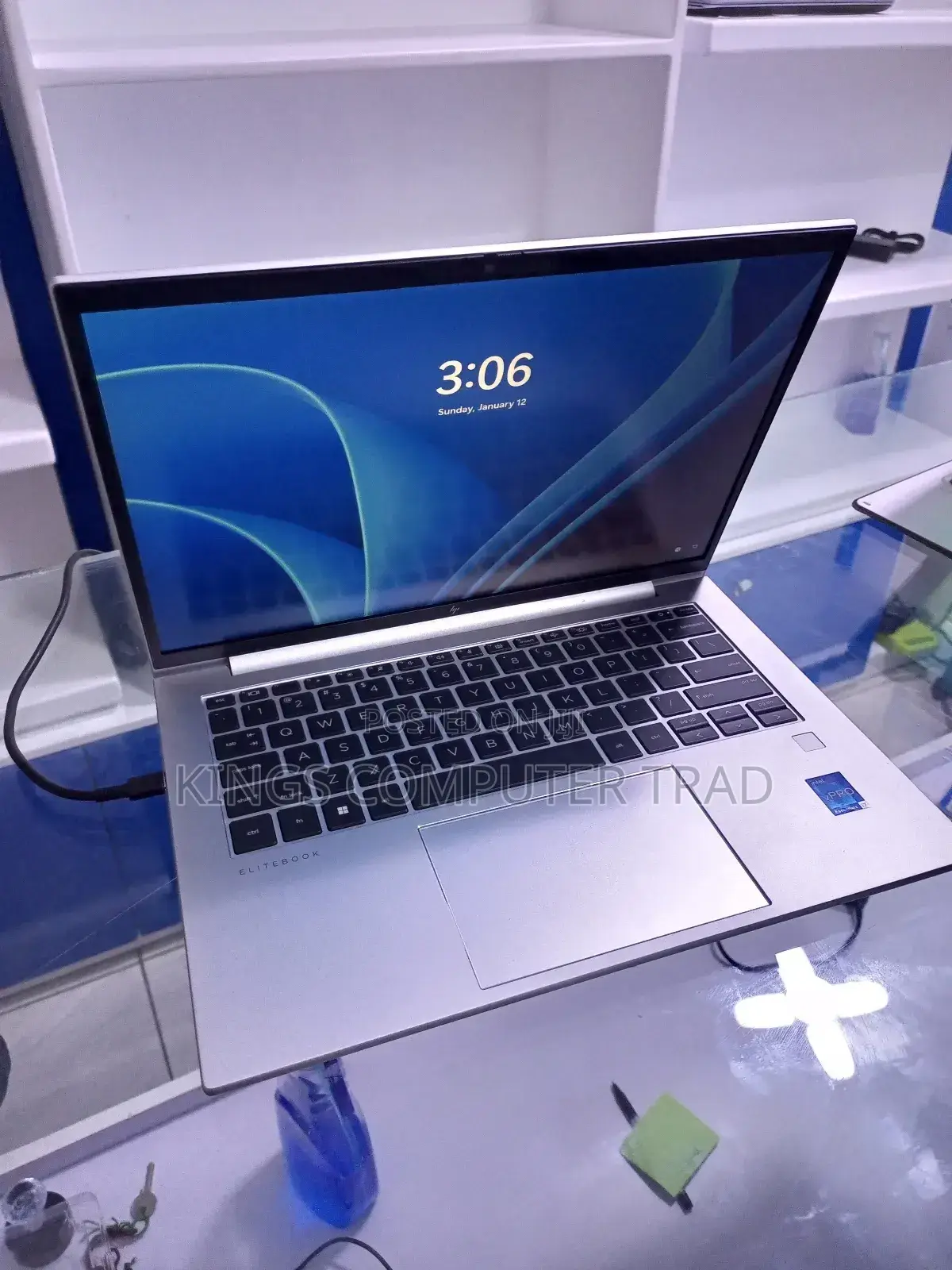 New Laptop HP EliteBook 860 G10 16GB Intel Core I7 SSD 512GB