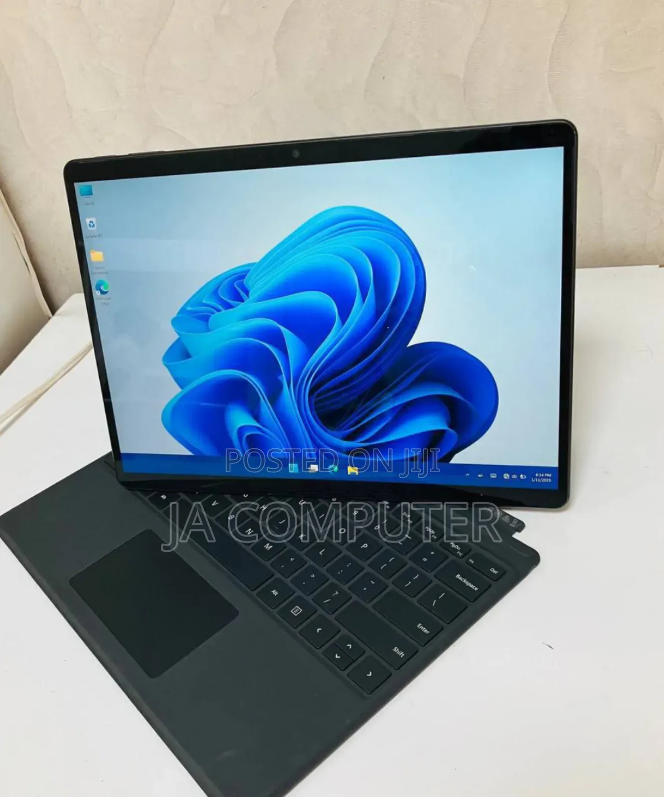 New Laptop Microsoft Surface Pro 9 16GB Intel Core I5 SSD 256GB