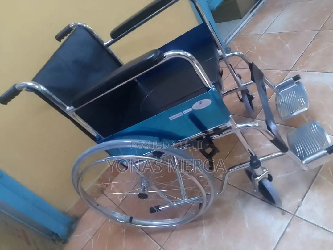 Standard Folding Wheelchair題value Folding Wheelchair - 46cm