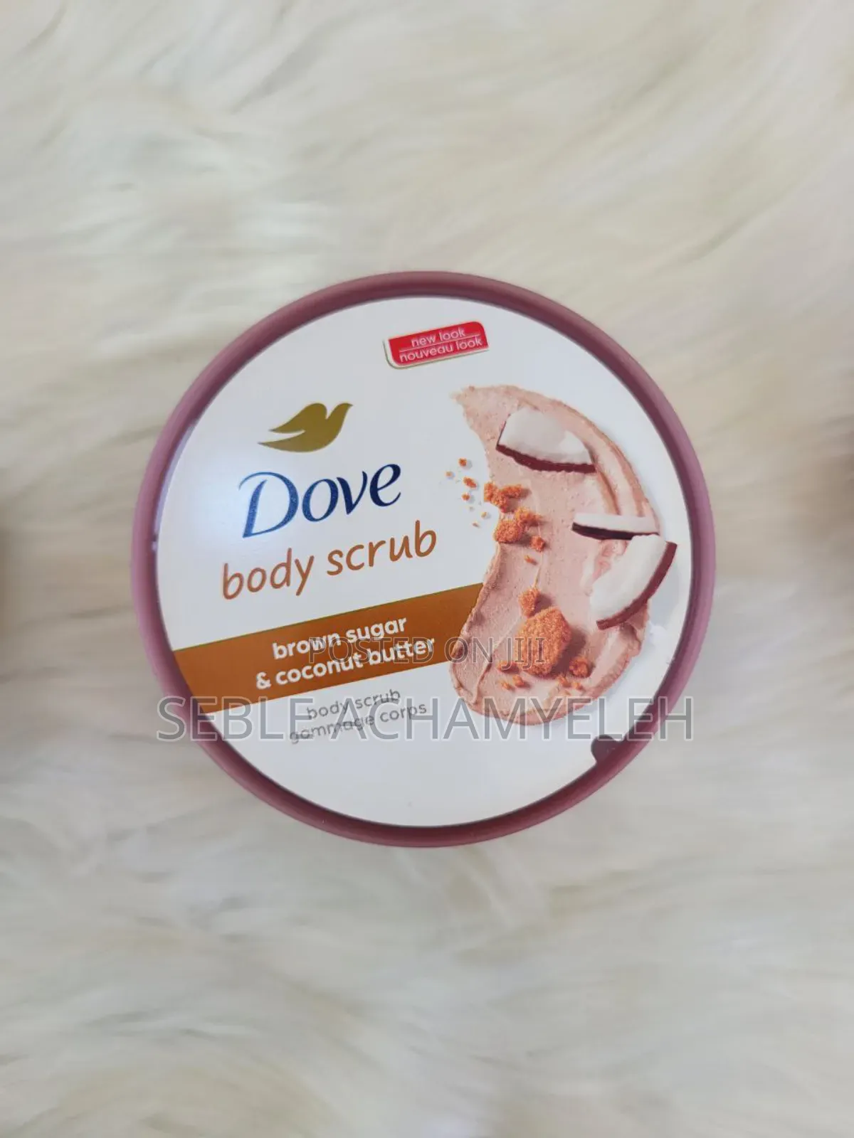 DOVE Exfoliating Body Scrub Buffs Away Dull, Dry Skin