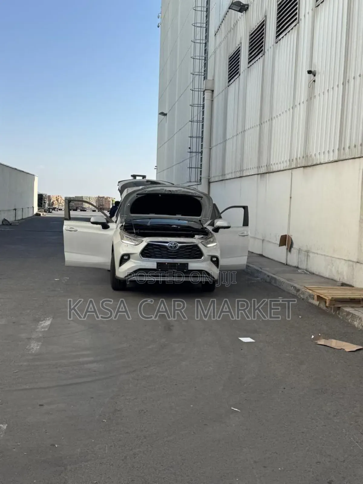 New Toyota Highlander Limited FWD 2024 White