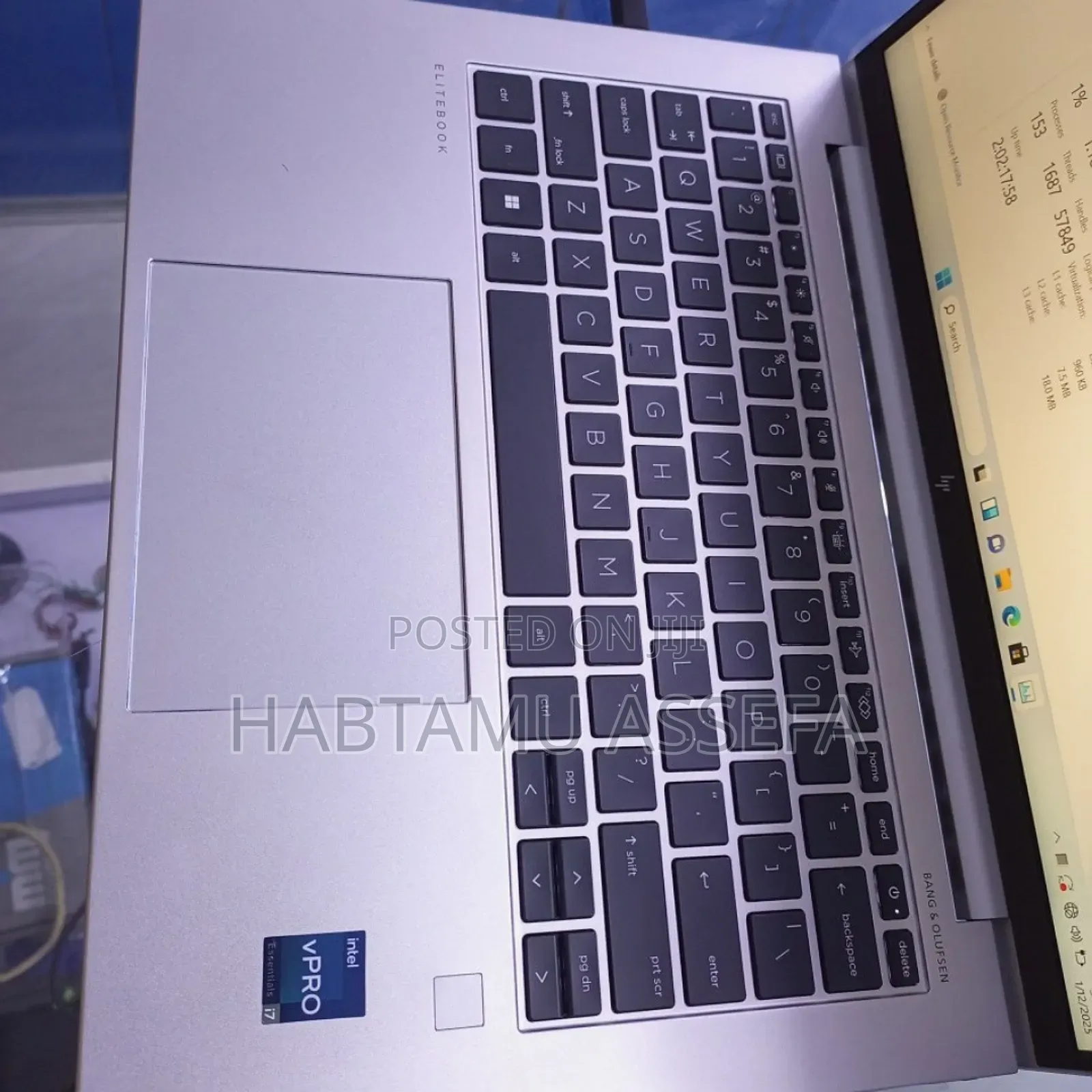 New Laptop HP EliteBook 860 G10 16GB Intel Core I7 SSD 512GB