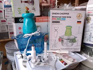 Universal Food King የሽንኩርት መፍጫ