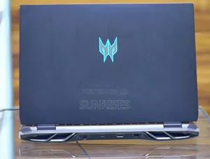 New Laptop Acer Predator Helios 300 16GB Intel Core I9 SSD 1T