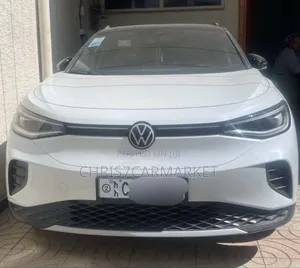 Photo - Volkswagen ID.4 2023 White