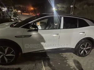 Volkswagen ID.4 2023 White