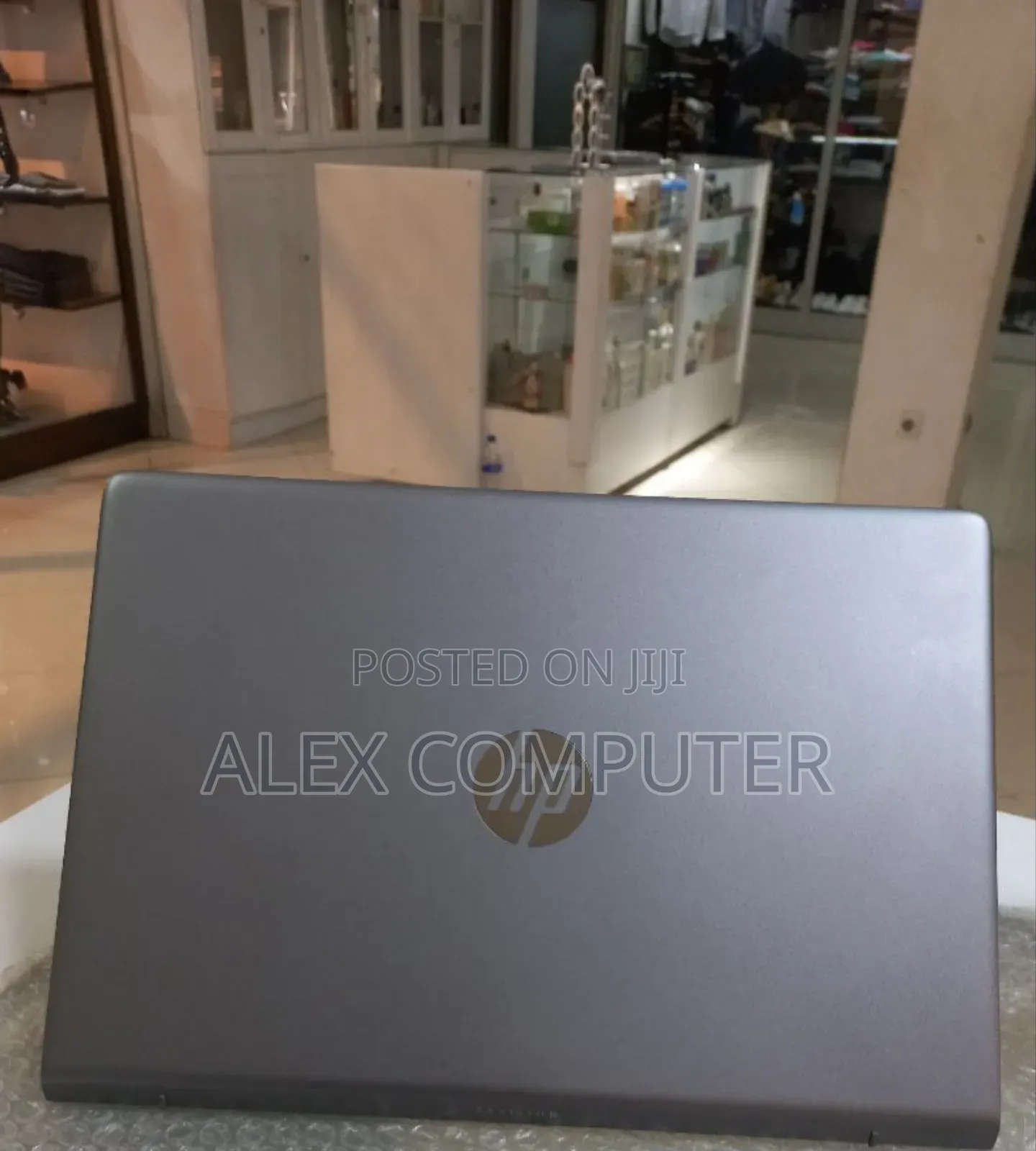 New Laptop HP Pavilion 15 8GB Intel Core I5 HDD+SSD 128GB