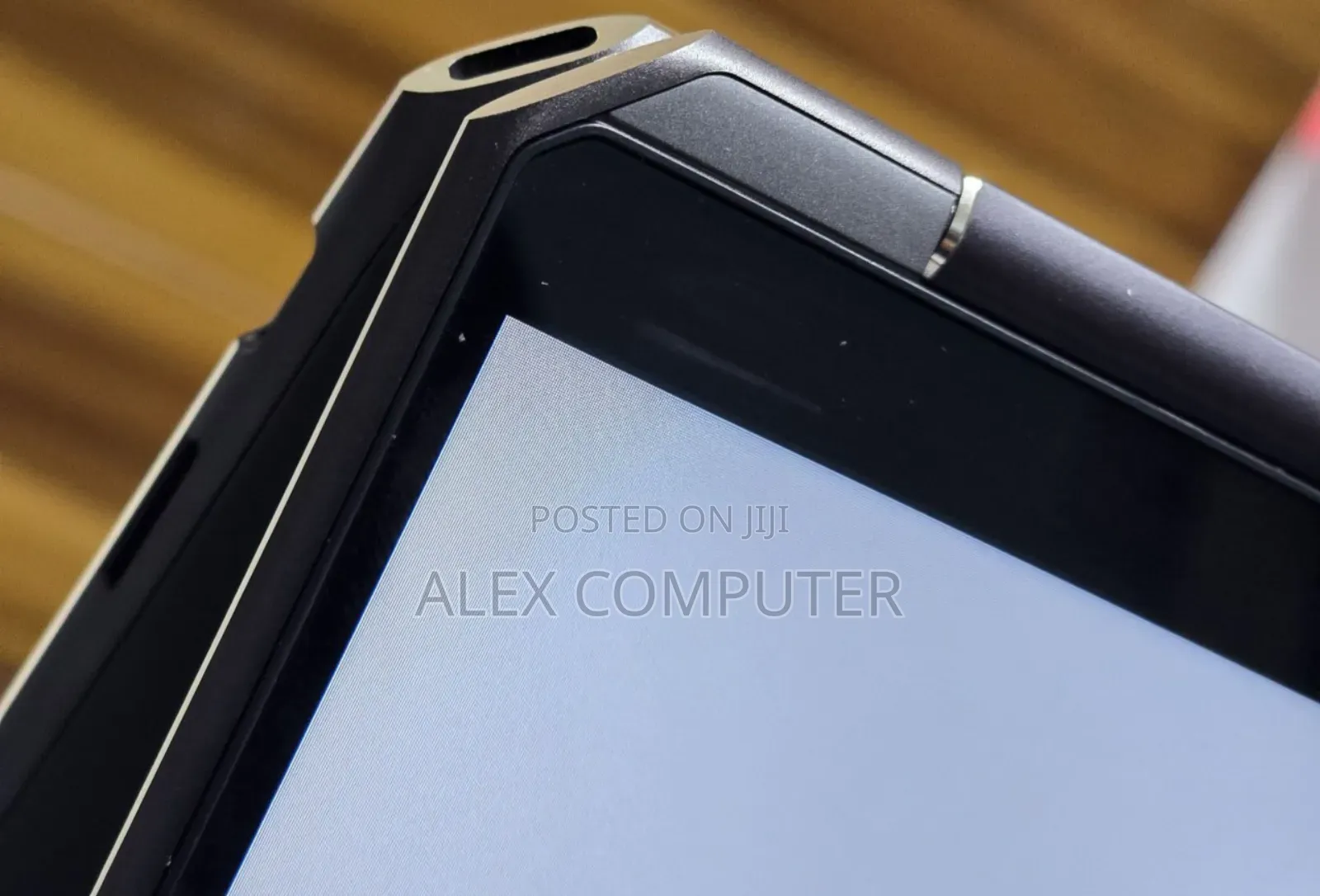 New Laptop HP Spectre 13 16GB Intel Core I7 SSD 1T