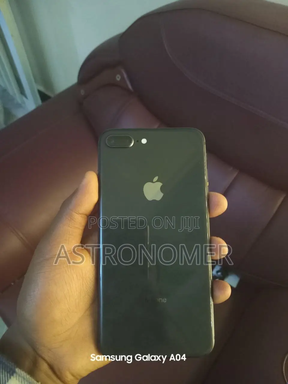 Apple iPhone 8 Plus 64 GB Black
