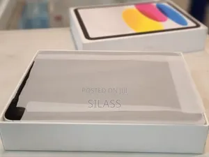 New Apple iPad (2022) 64 GB Silver