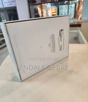New Apple iPad (2022) 64 GB Silver