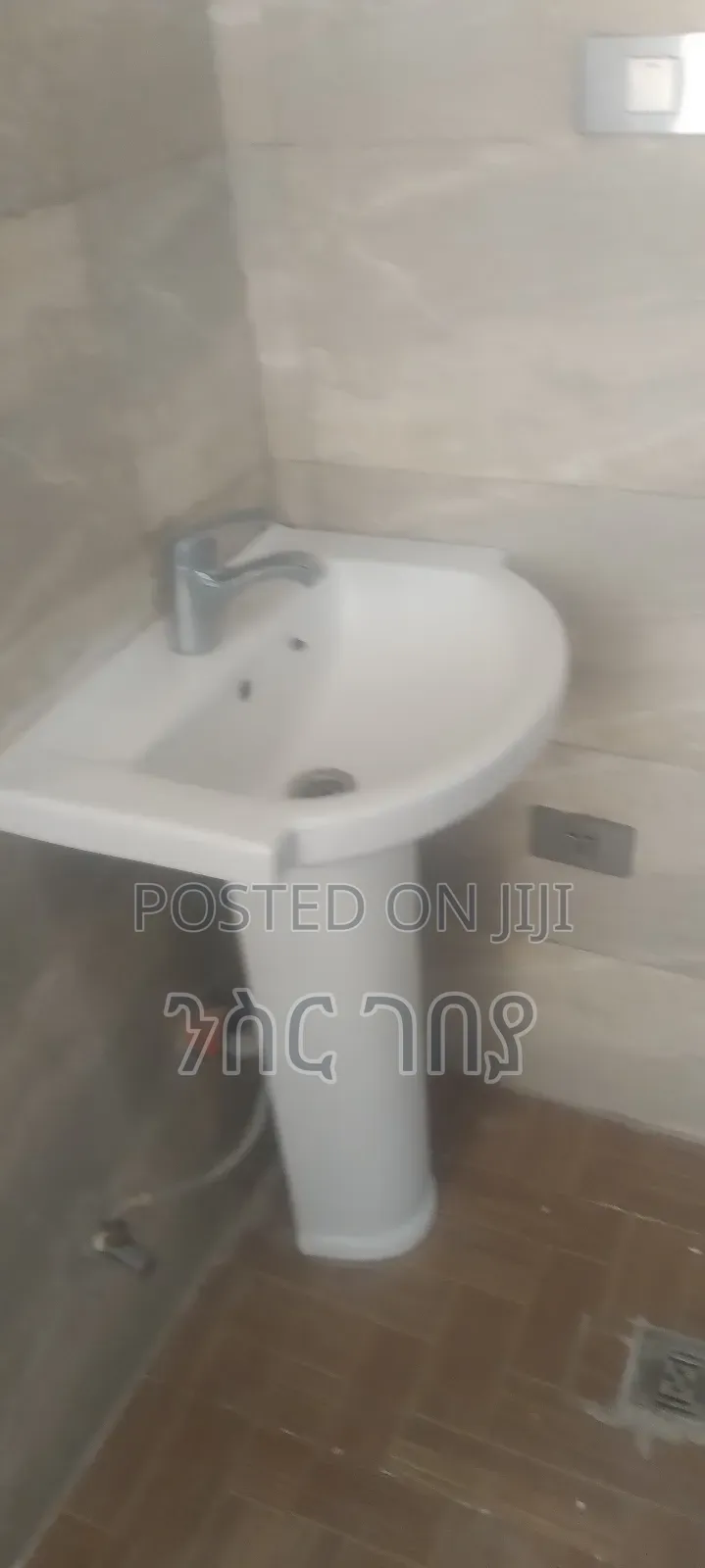 Furnished 2bdrm Condo in Ayat 49,40/60, Yeka for rent