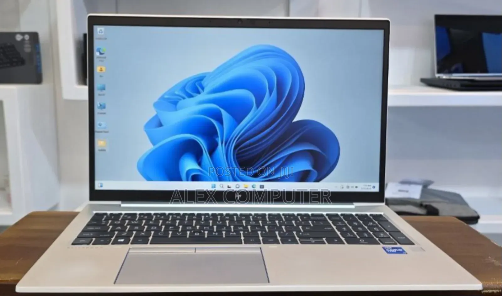 New Laptop HP EliteBook 850 G8 16GB Intel Core I7 SSD 512GB